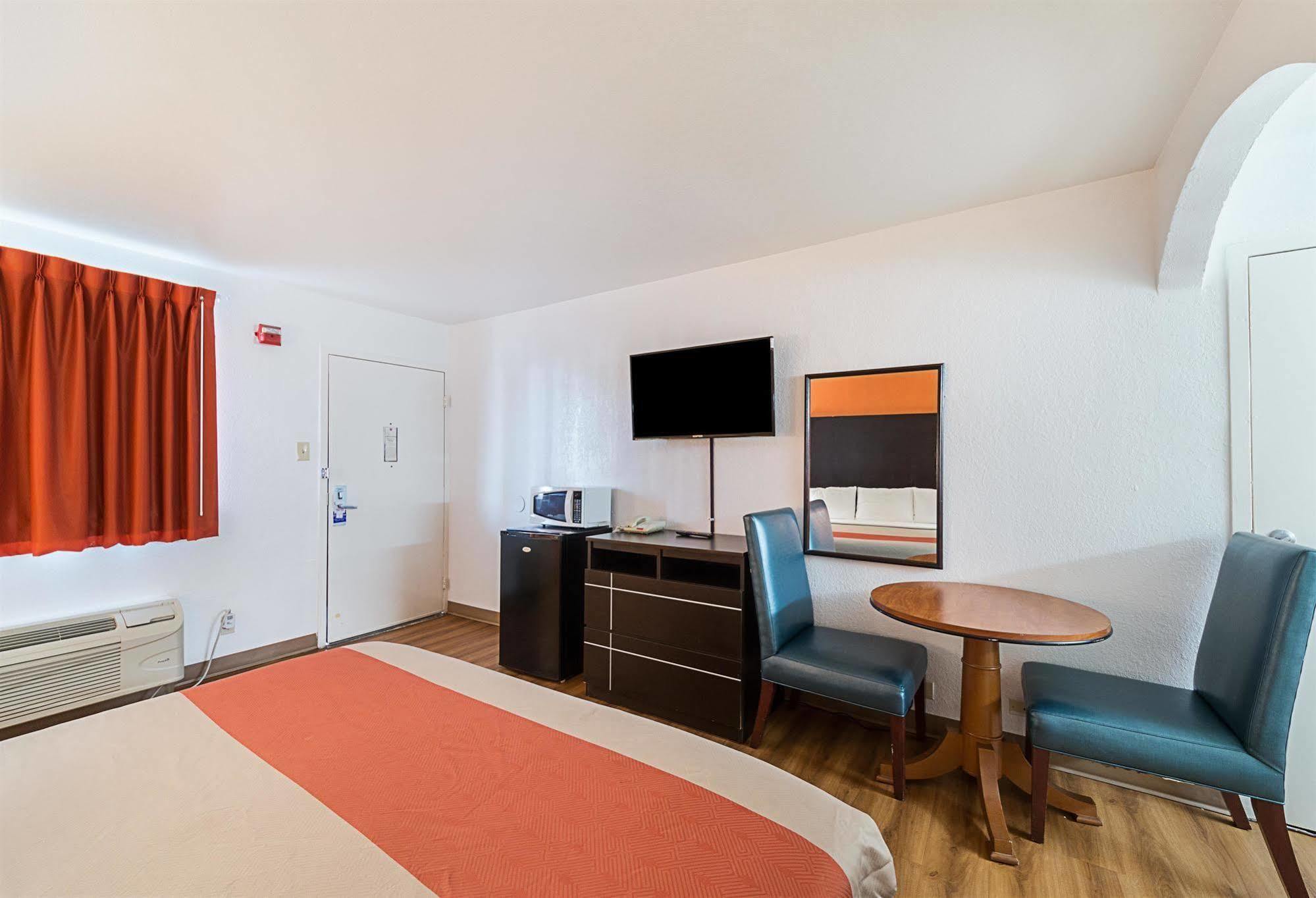 Motel 6 San Antonio Tx I10 West Buitenkant foto