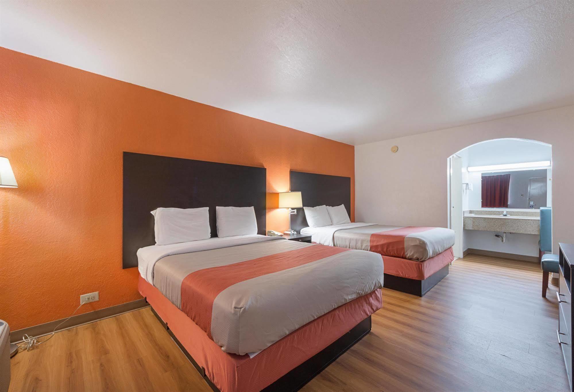 Motel 6 San Antonio Tx I10 West Buitenkant foto